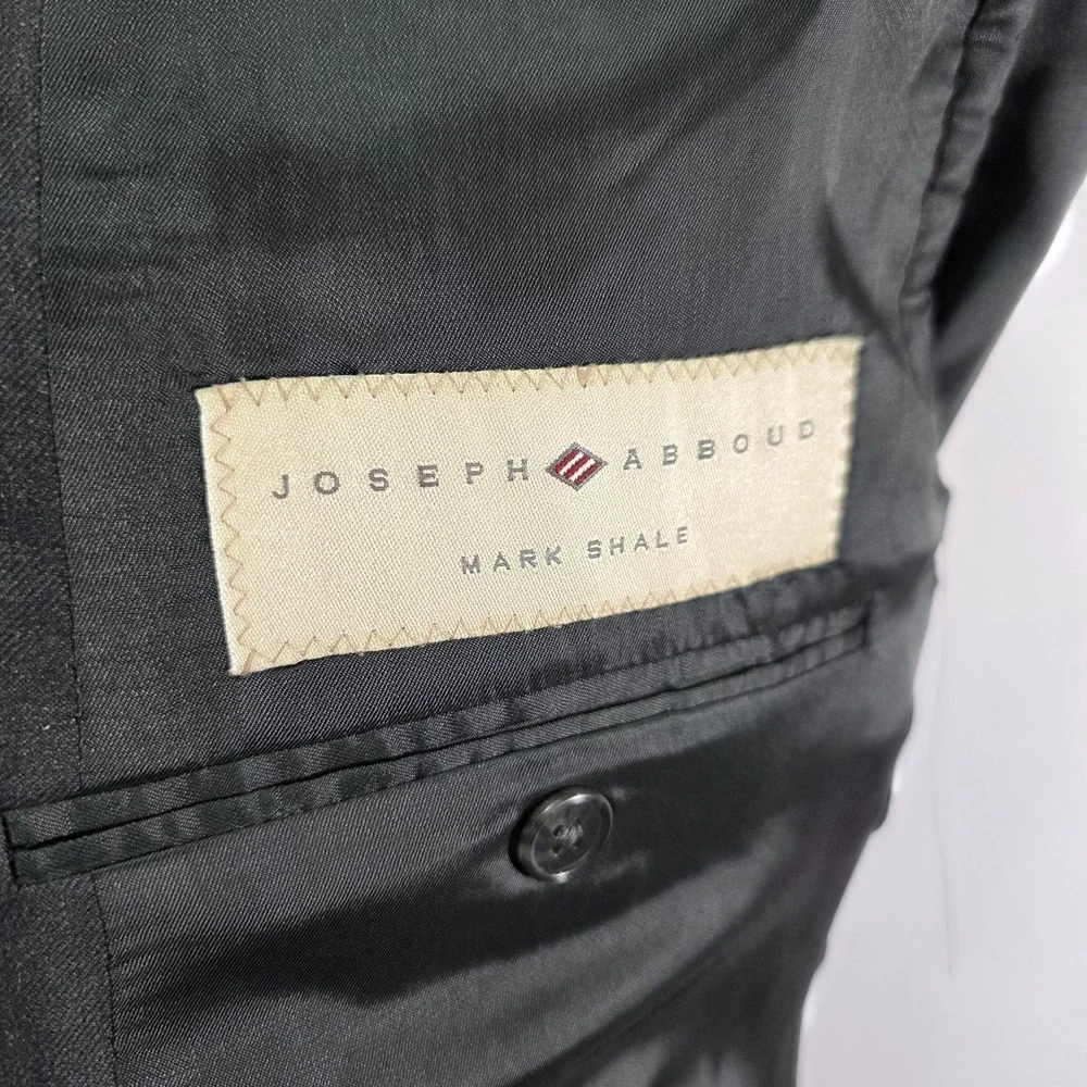 Joseph Abboud Men's Sport Coat Blazer Two Button‎ Charcoal Striped Wool Size 42R